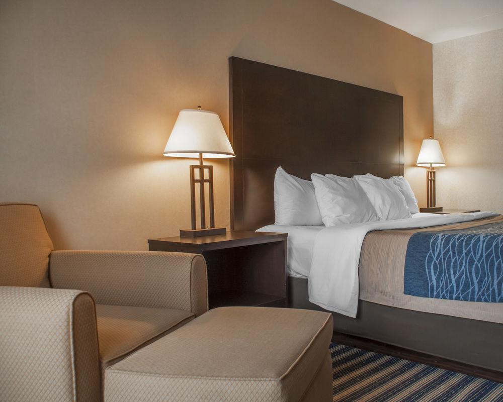Comfort Inn St. Thomas Eksteriør bilde