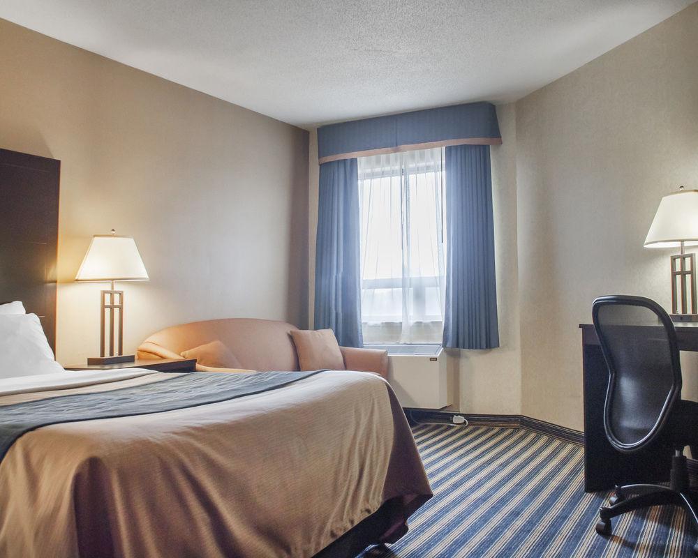 Comfort Inn St. Thomas Eksteriør bilde