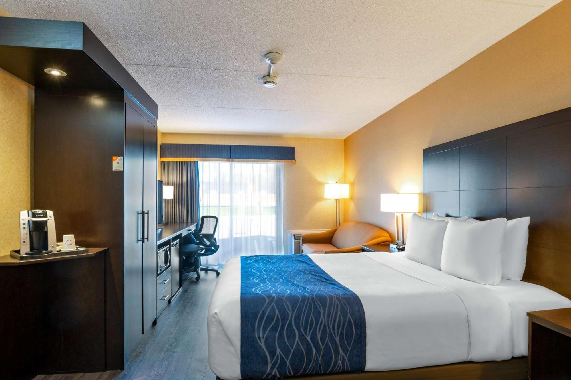Comfort Inn St. Thomas Eksteriør bilde