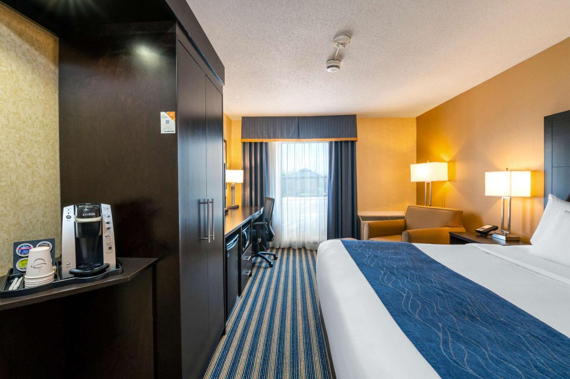 Comfort Inn St. Thomas Eksteriør bilde