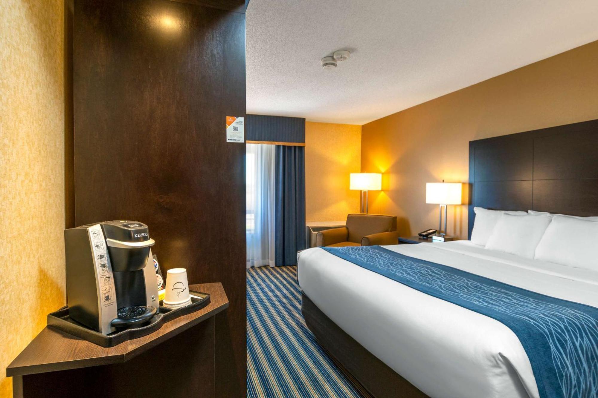 Comfort Inn St. Thomas Eksteriør bilde